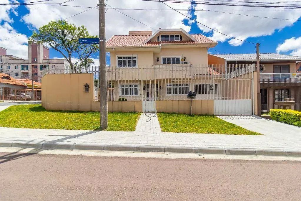 Sobrado com 3 dormitórios à venda, 251,03 m² por R$ 1.099.000 - Rua Paraíba, 3044 Guaíra -