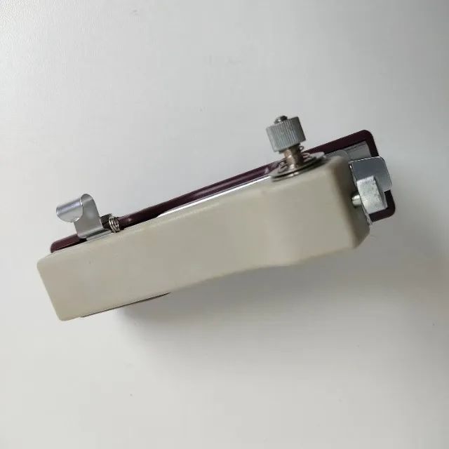 Mini maquina costura de mão singer vintage antiga coleção (usado) - Foto 3