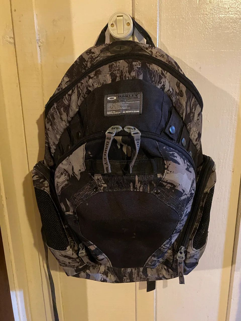 Mochila Oakley militar 