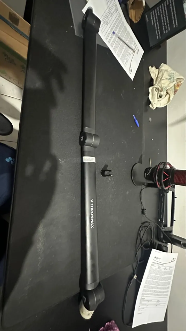 Suporte Articulado para Microfone Thronmax S3