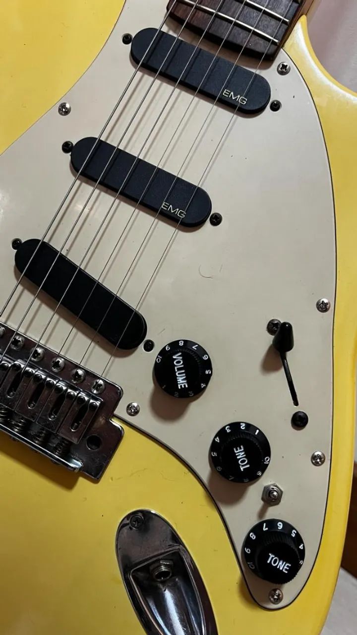 Guitarra Strato EMG SA - Foto 5