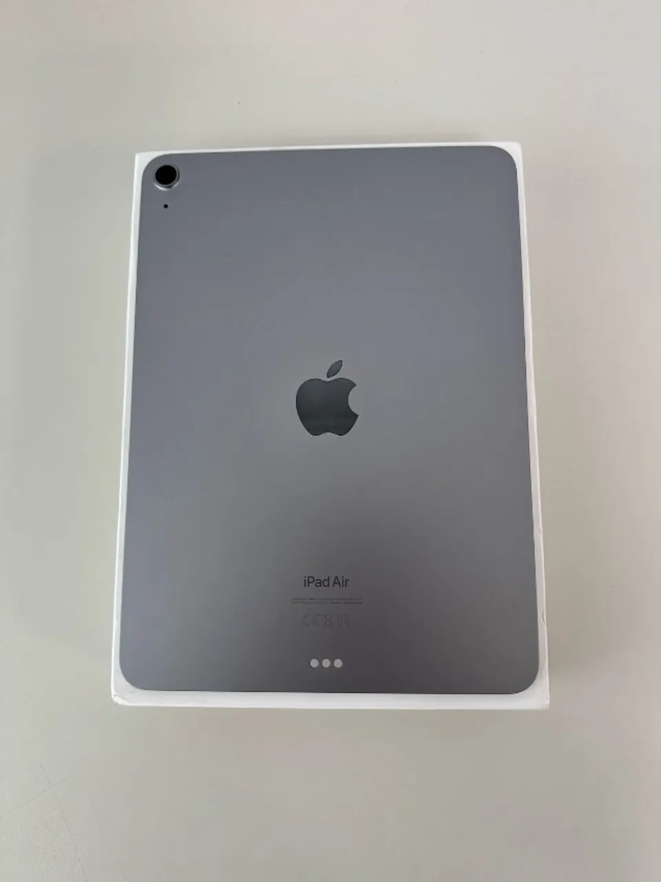 iPad Air 11? M2 128GB Wifi (ROXO ; ESTELAR) - Tablets e E-Readers
