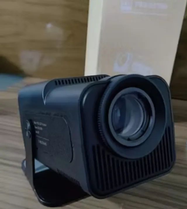 Projetor Hy320 Magic Cub Android Full HD 1080p 4k 30 A 250 Polegadas