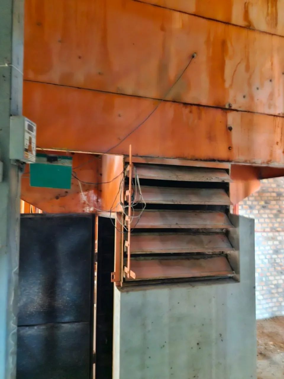 Secador de Grãos64304354757634122