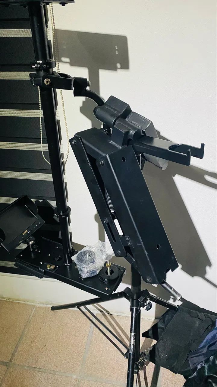 Estabilizador Steadycam para câmeras 64313442048898121