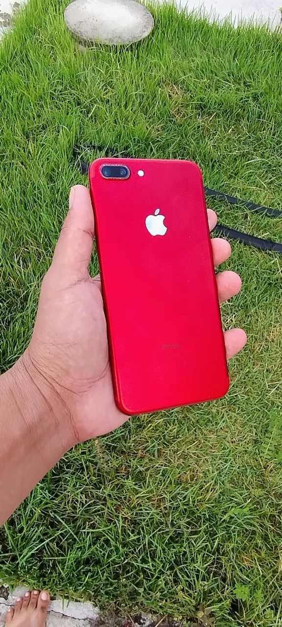 iPhone 7 plus 128 GB todo original de fabrica funcionando perfeitamente 450