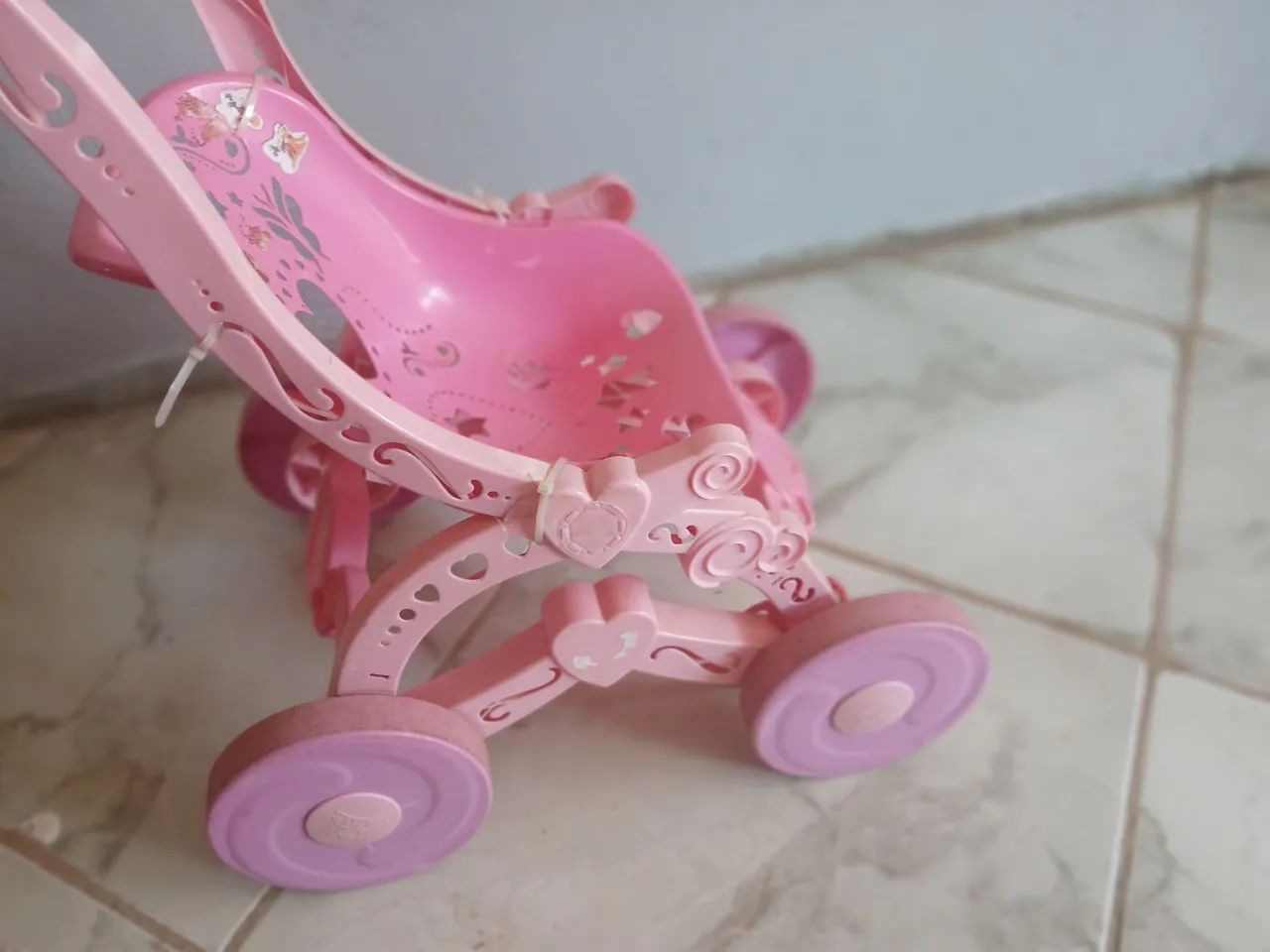 Carrinho de boneca  - Foto 2