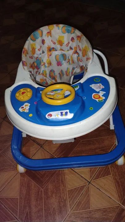 Andador Infantil - Azul e Branco - Foto 2