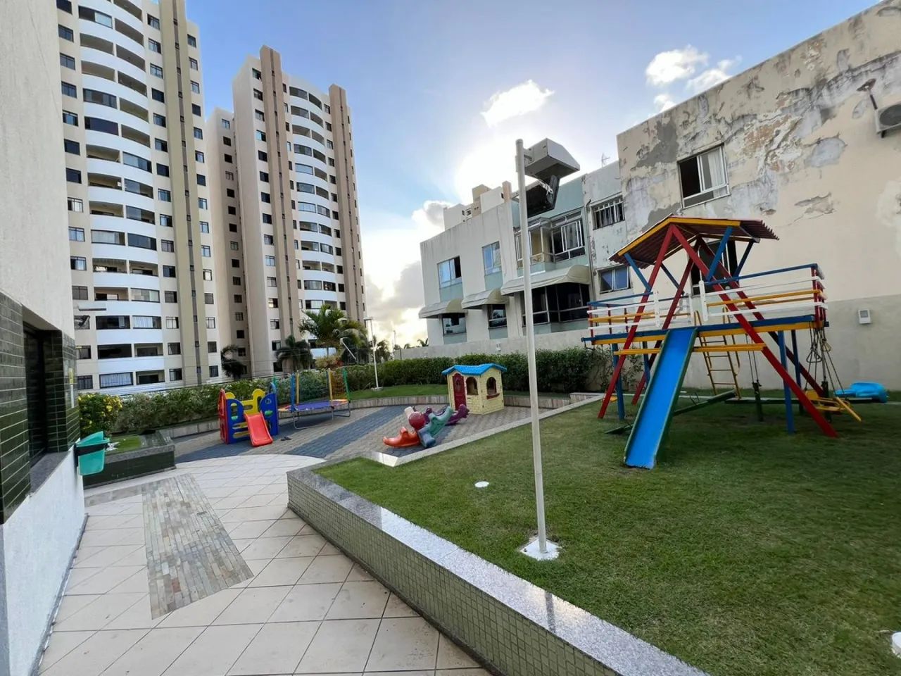 Apartamento Padrão no Alameda Verdejar - Luzia  com 115m² ,3 banheiros ,1 vagas , Luzia, L - Foto 3