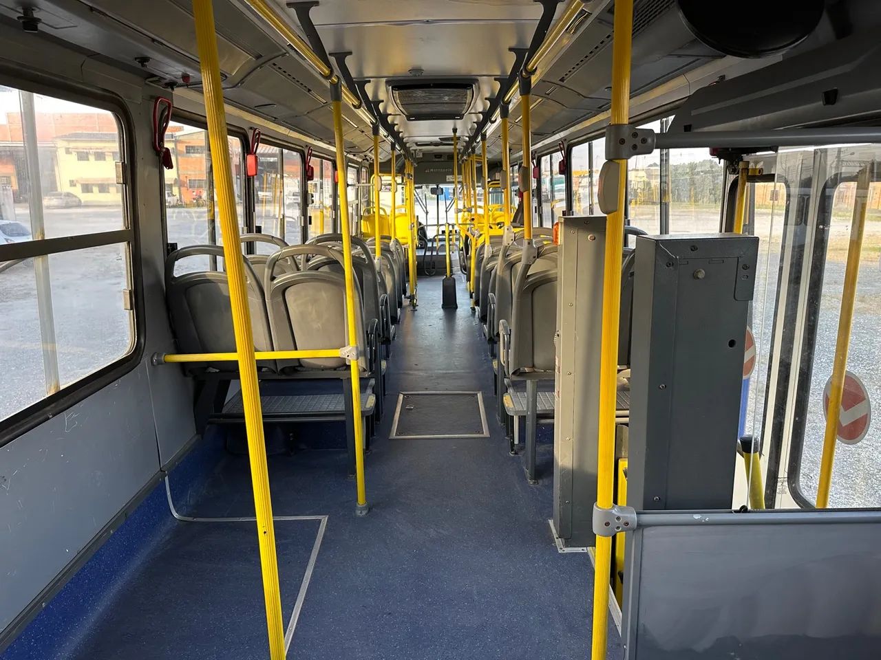 ÔNIBUS URBANO COM AR  - Foto 4