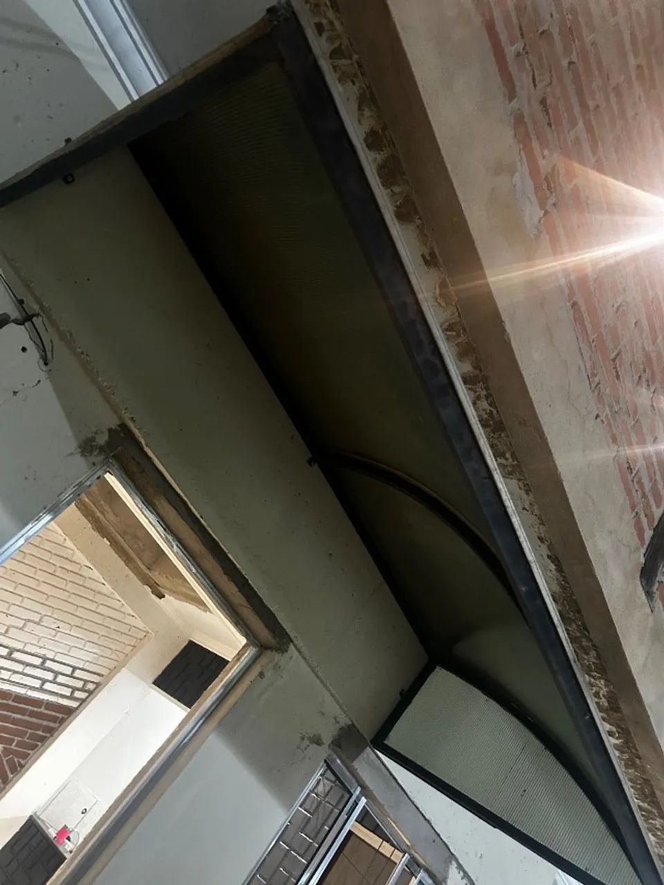 Polycarbonate awning 64198290598657121