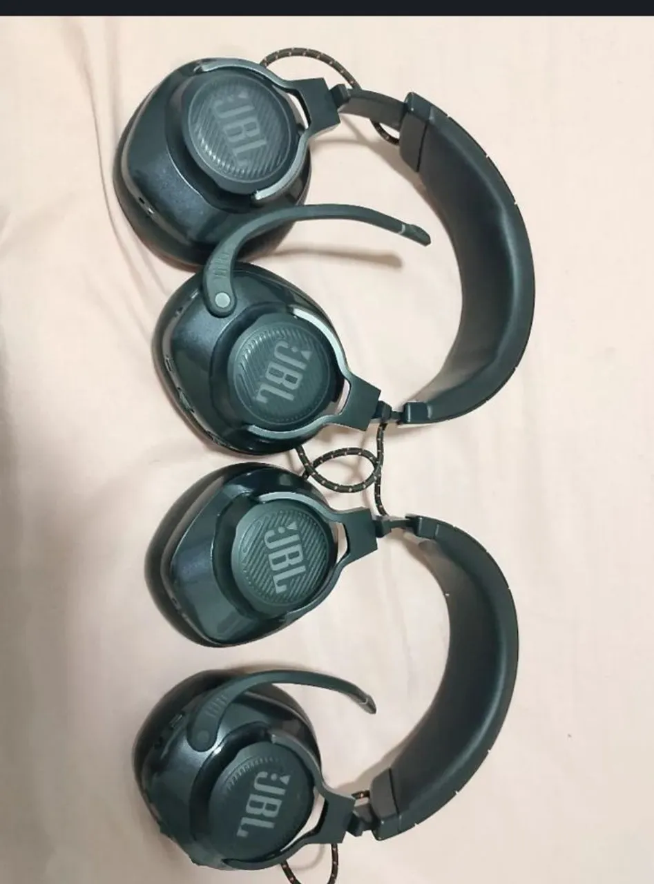 Headfone JBL para Games - Quantun 400