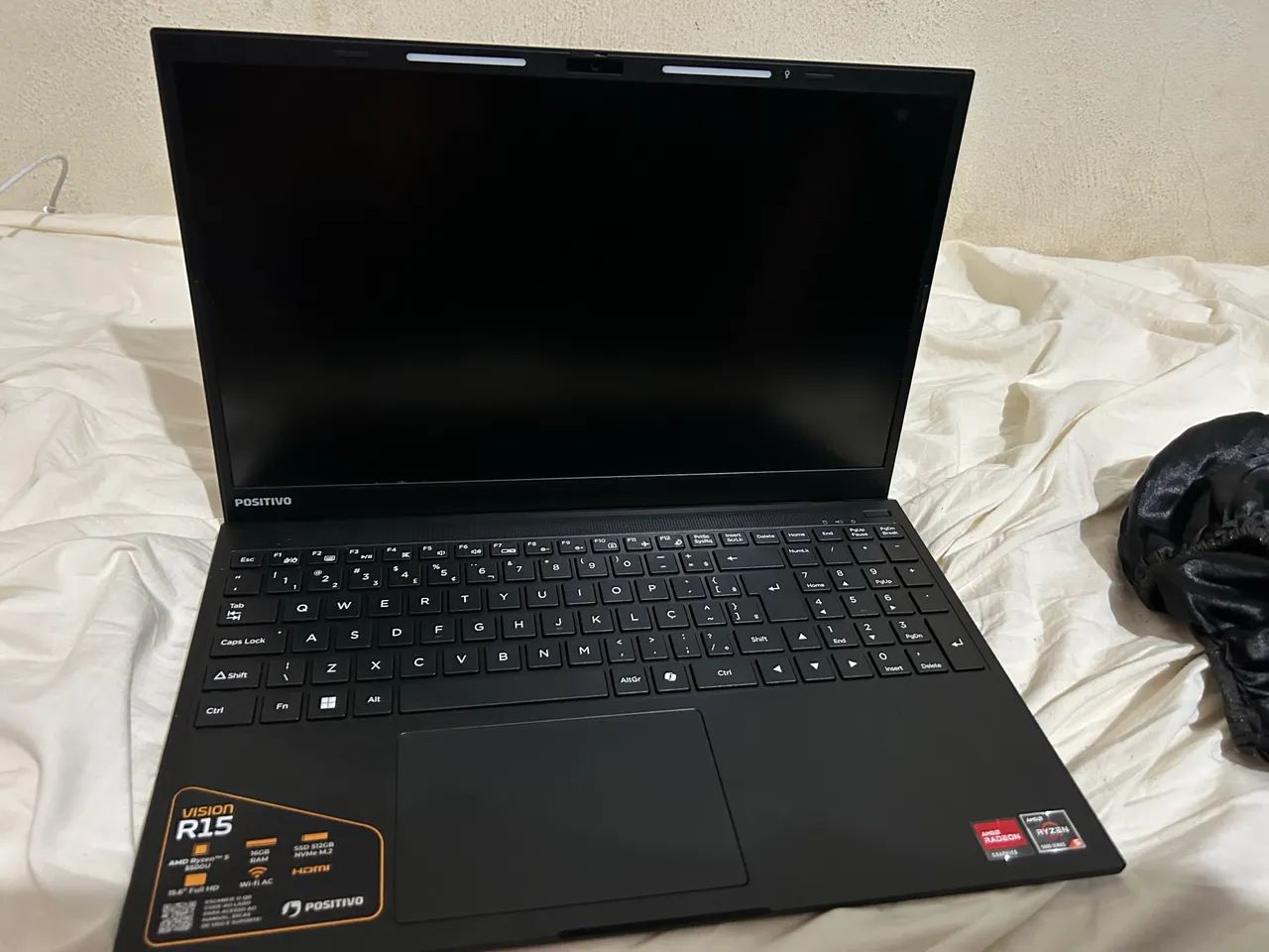 Notebook R1564312420203139122