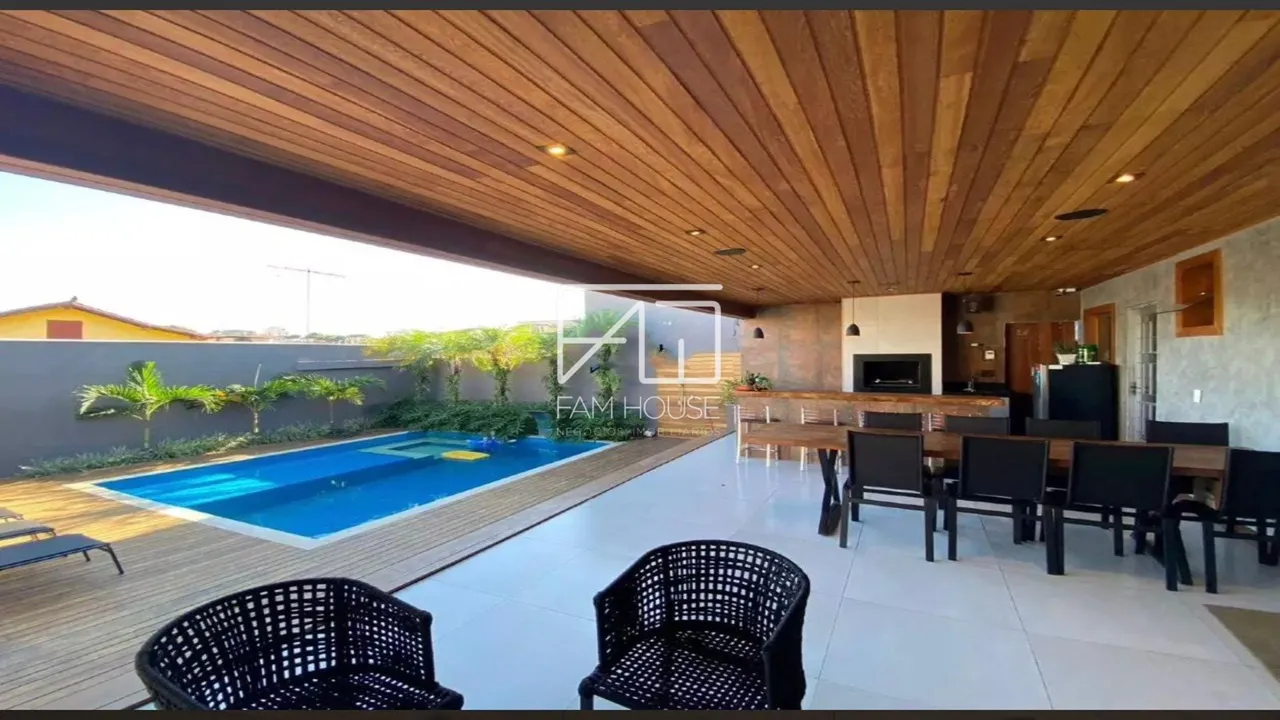 Casa à venda em Belo Horizonte, localizada no bair