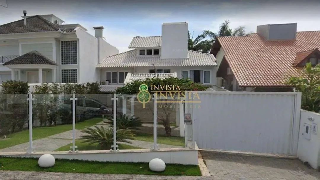 Casa com Piscina, 4 quartos e 900 m² no João Paulo, em Florianópolis. - Foto 2