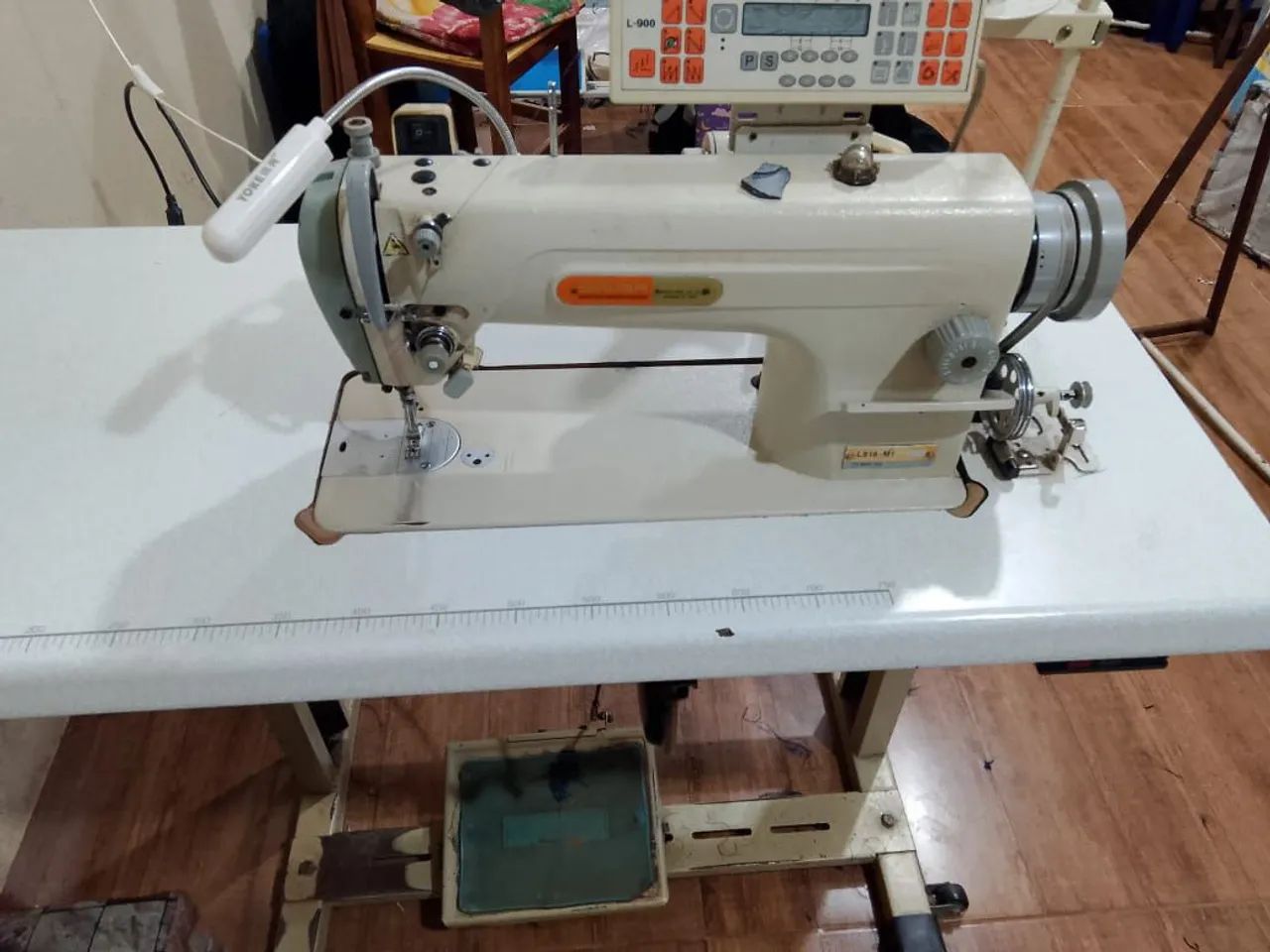 Maquina reta industrial siruba 