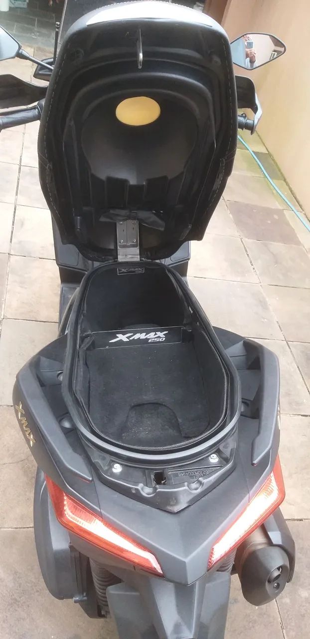 Yamaha XMAX 250 Scooter - Foto 10