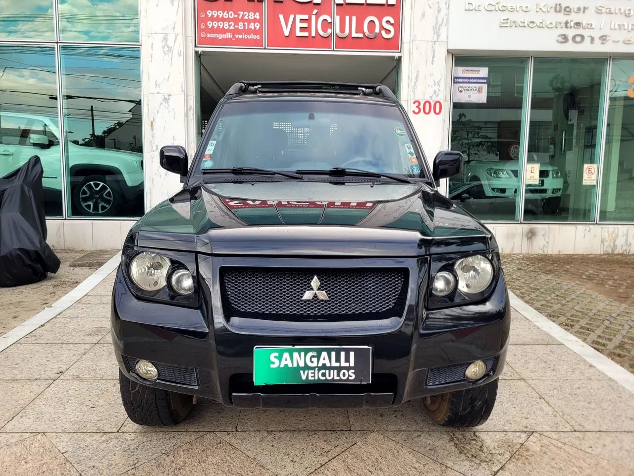 TR-4 Ano 2009 Completa Automática / Tração 4 x 4 / Super Nova  - Foto 2