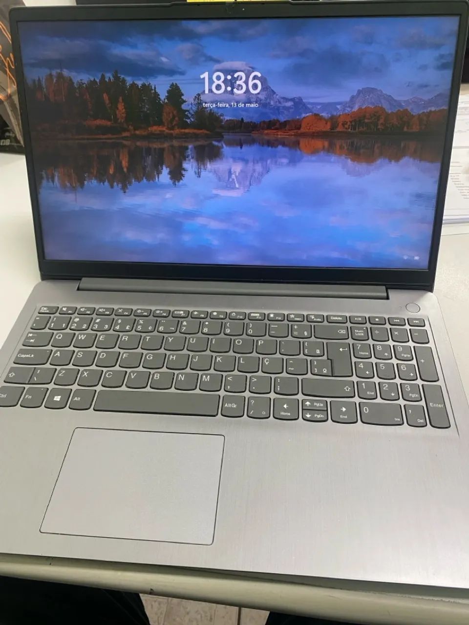 Notebook Lenovo Ideapad 3-15ALC6-82MF0003BR - AMD Ryzen 5-5500U - RAM 8GB - SSD 256GB