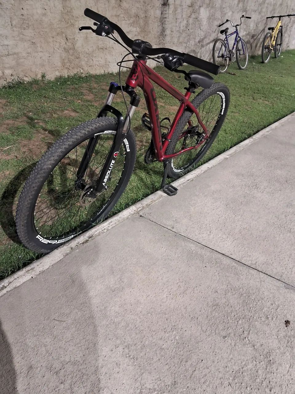 Bicicleta Mountain Bike Aro 29 - Foto 4