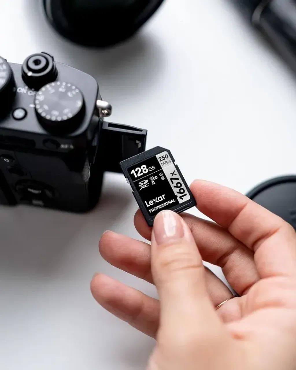 Cartão De Memória Lexar Professional 1667x SD 128 GB SDXC UHS-II - Foto 4