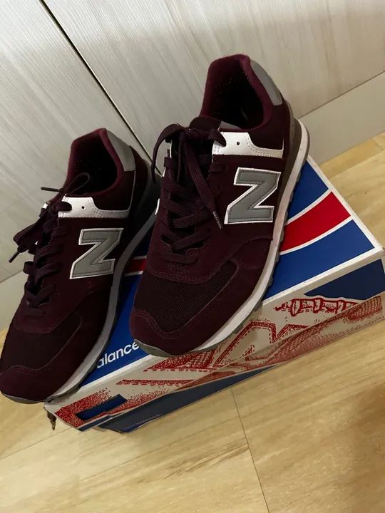 Tênis New Balance 574 vinho TAM42 - Calçados - Cambuci, São Paulo
