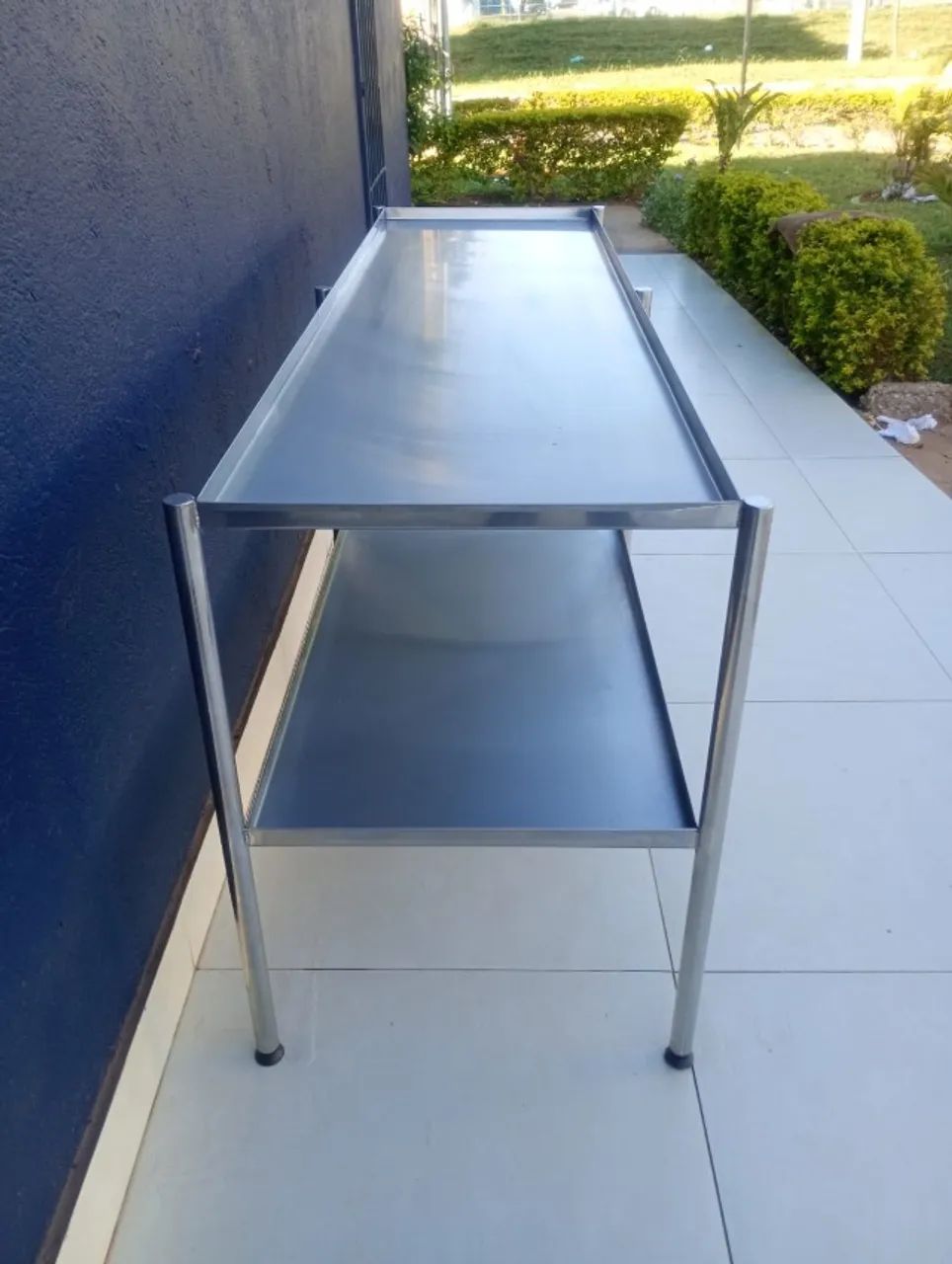 Mesa para Verduras 2.0x0.55 com 2 planos  - Foto 2