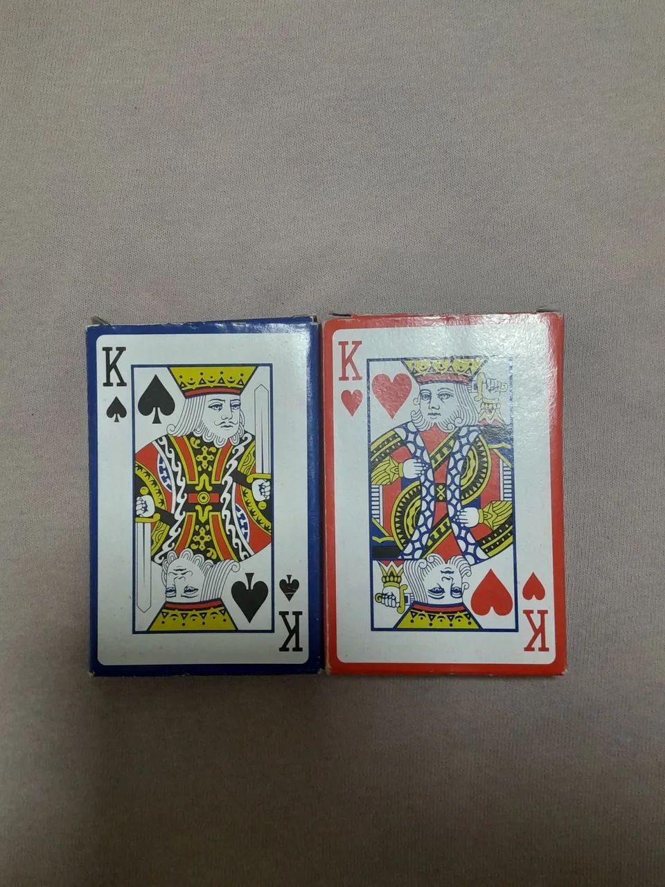 Baralhos Genéricos Azul + Vermelho - Ideal para Truco e Buraco