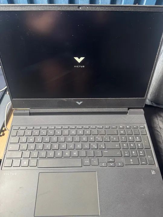 Notebook HP Victus pol 15.6  seminovo e com cx - Potente e Estiloso - Foto 5