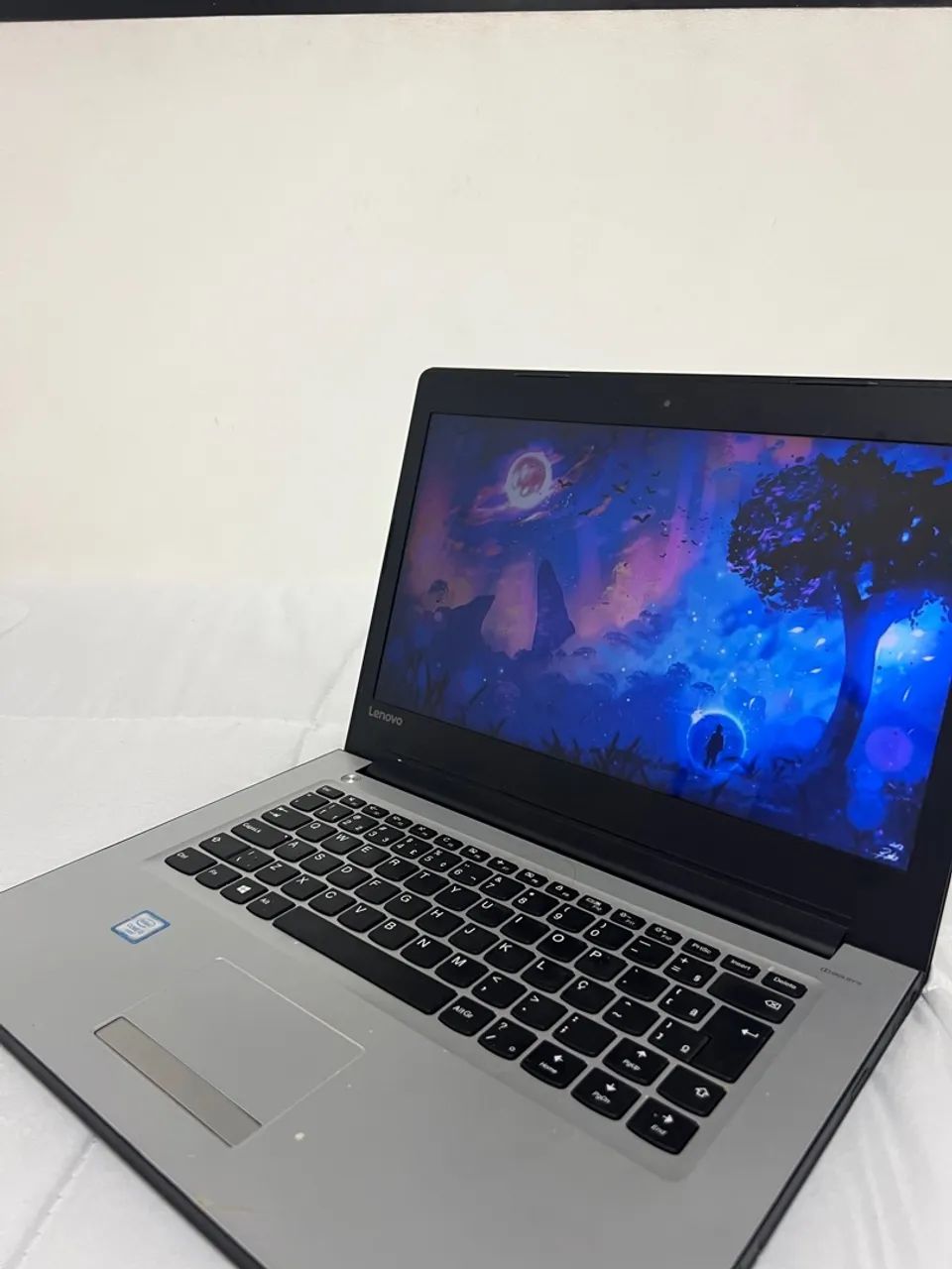 Notebook Lenovo Intel(R) Core(TM) i3 4gbRAM