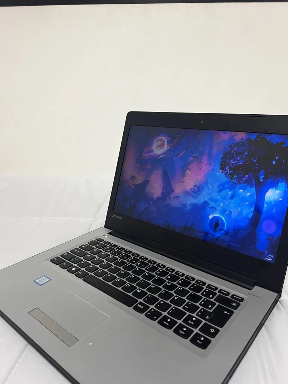 Notebook Lenovo Intel(R) Core(TM) i3 4gbRAM