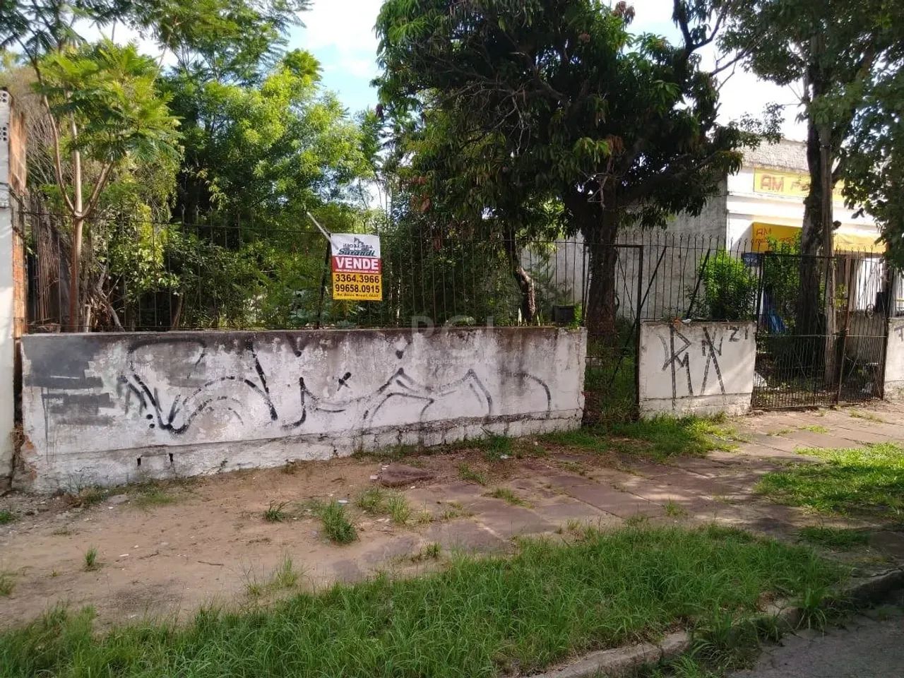 Terreno no bairro Sarandi, com 300m². Localizado na Avenida Martins Bastos, 799, proximo a - Foto 4