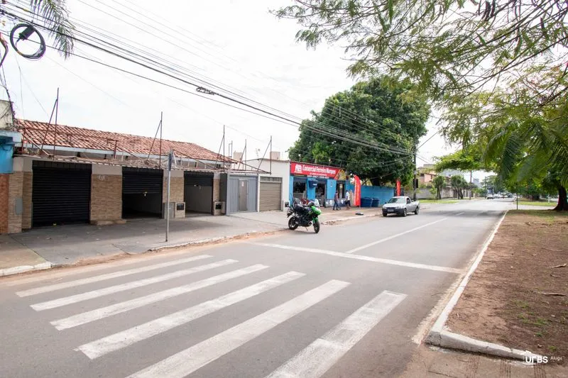 Loja Comercial]]
