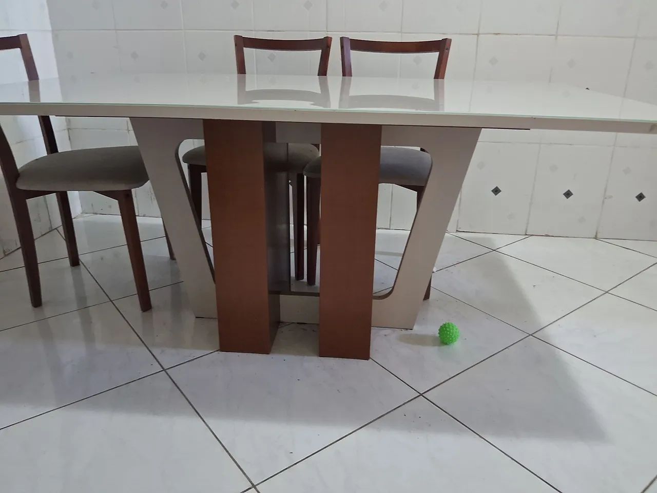 Vendo Mesa de Jantar Qualidade Jacauna  - Foto 4