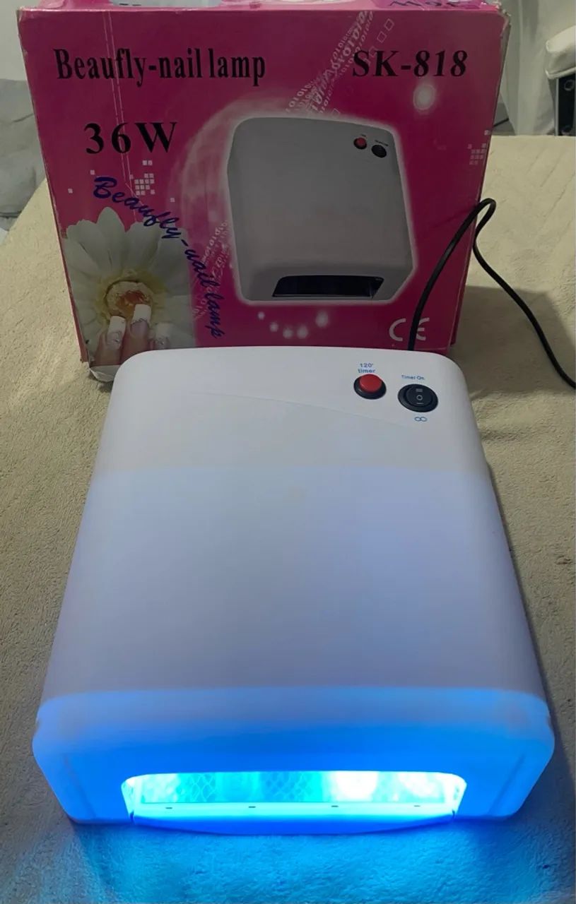 cabine de unha com lâmpada LED