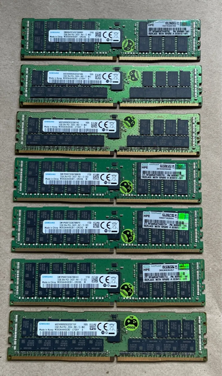 Memória RAM Samsung DDR4 128GB - 4x 32GB / 2Rx4