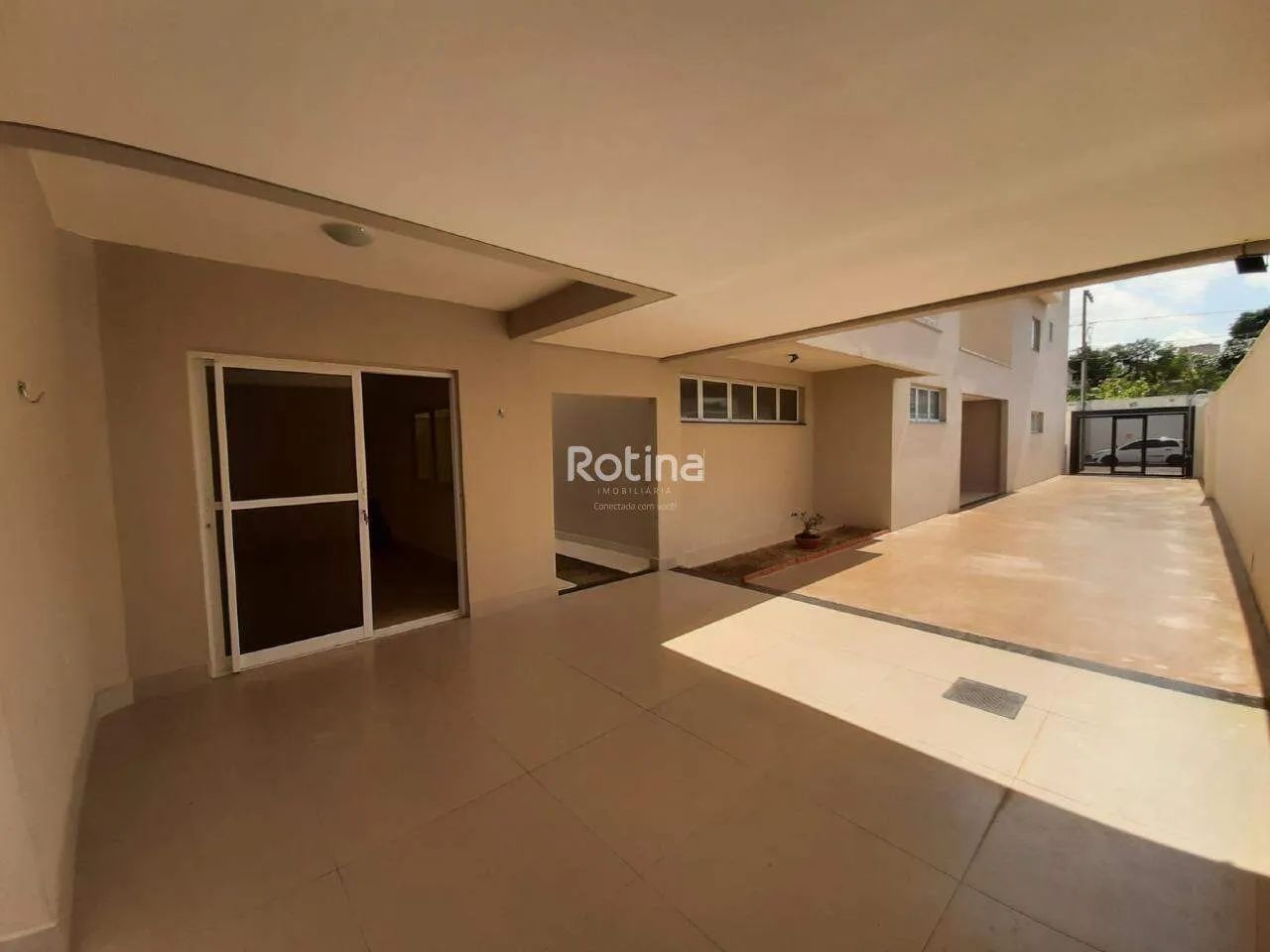 Casa para alugar, 3 quartos, Jardim Colina - Uberlândia/MG - Rotina Imobiliária - Foto 4