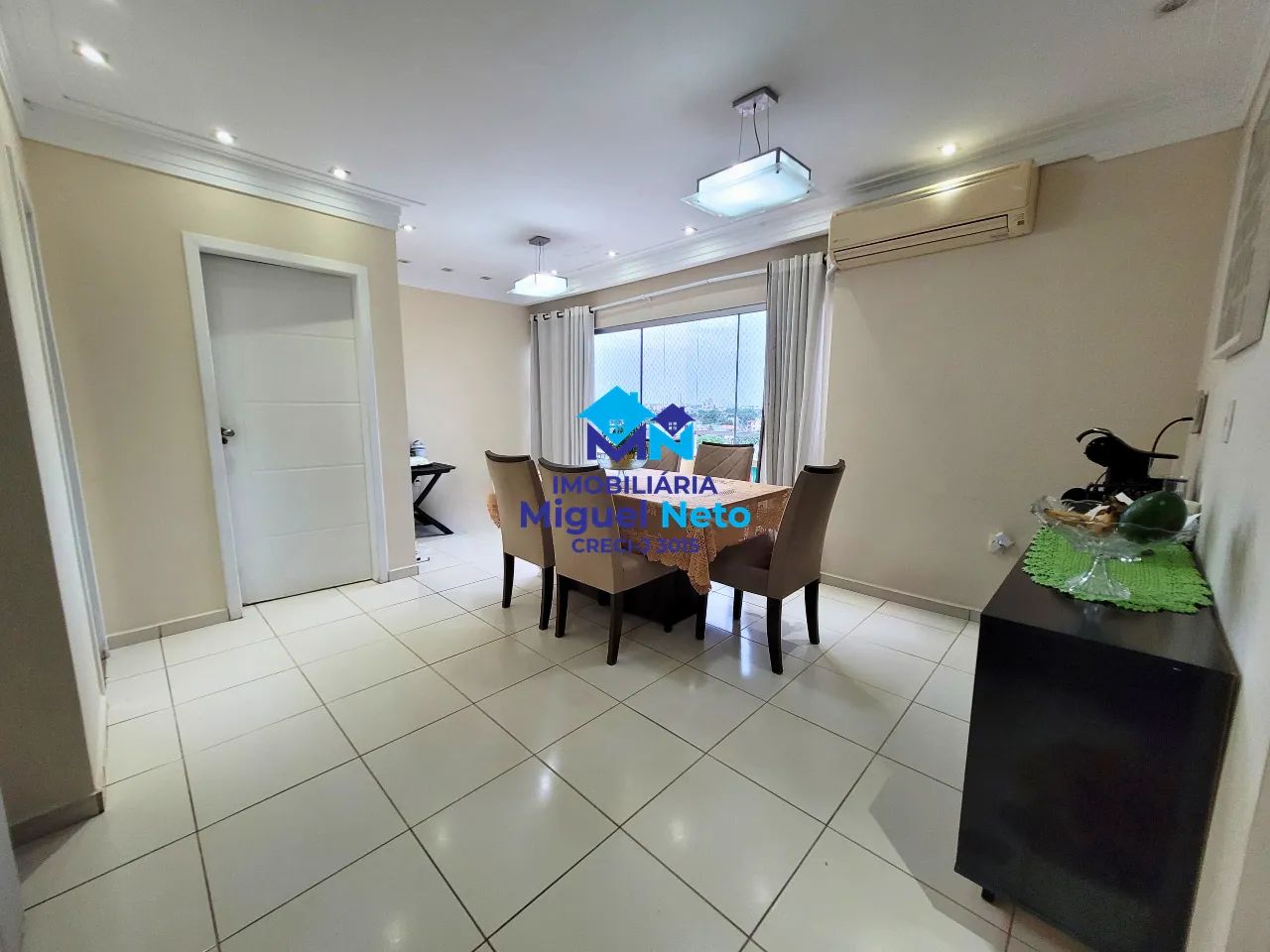 COBERTURA EXCLUSIVA NO EDIFÍCIO TOPÁZIO - COM 3 SUÍTES E 4 SACADAS - Foto 2