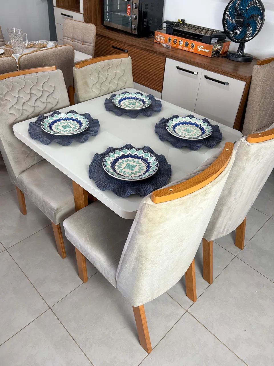 Mesa com 4 cadeiras  - Foto 4