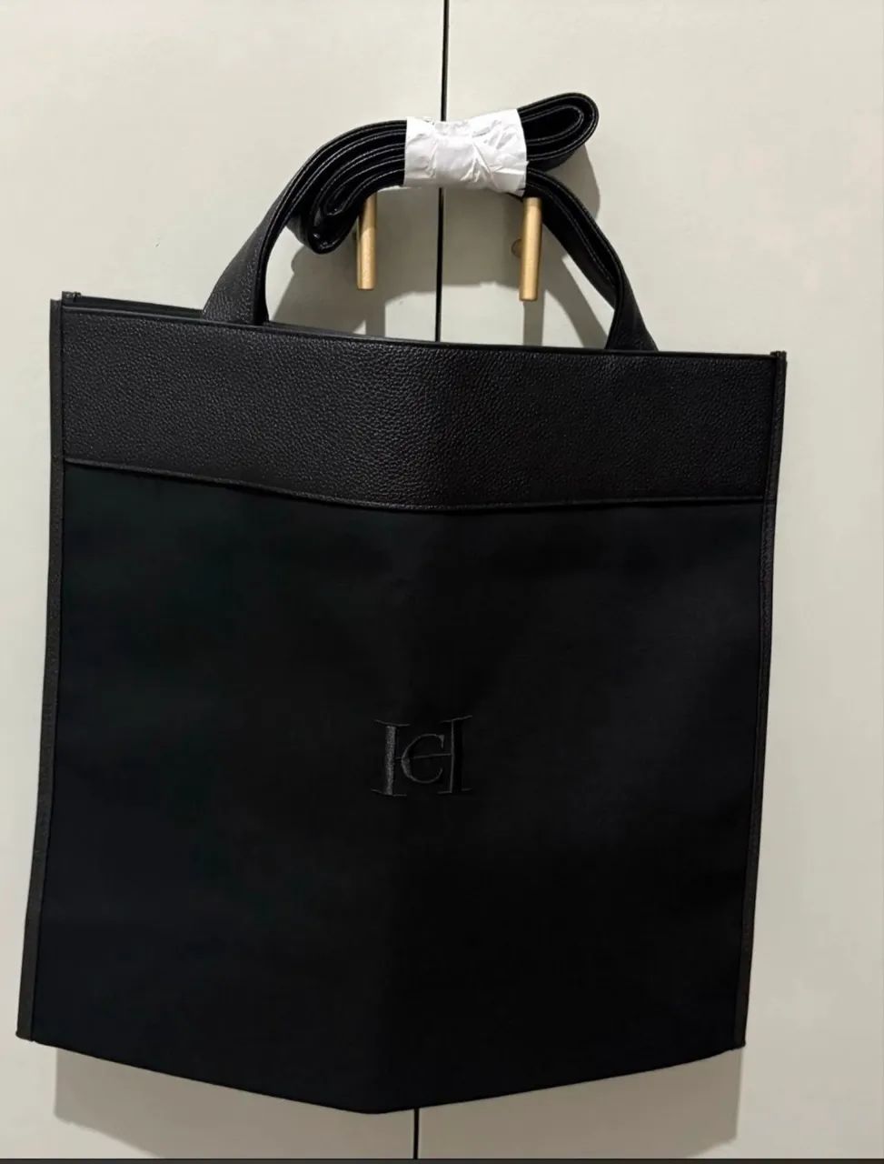 bolsa preta Carolina Herrera - NOVA 