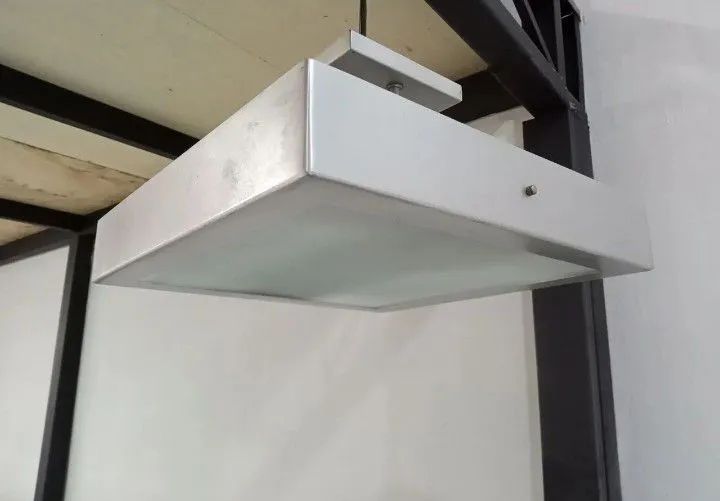Lustre Suspenso de Alumínio com Vidro - Foto 2