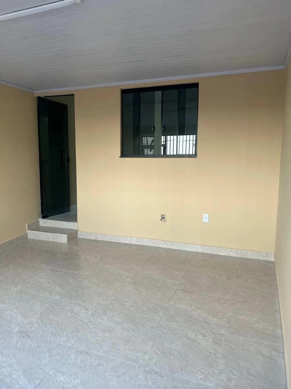 Aluguel de casa COM GARAGEM