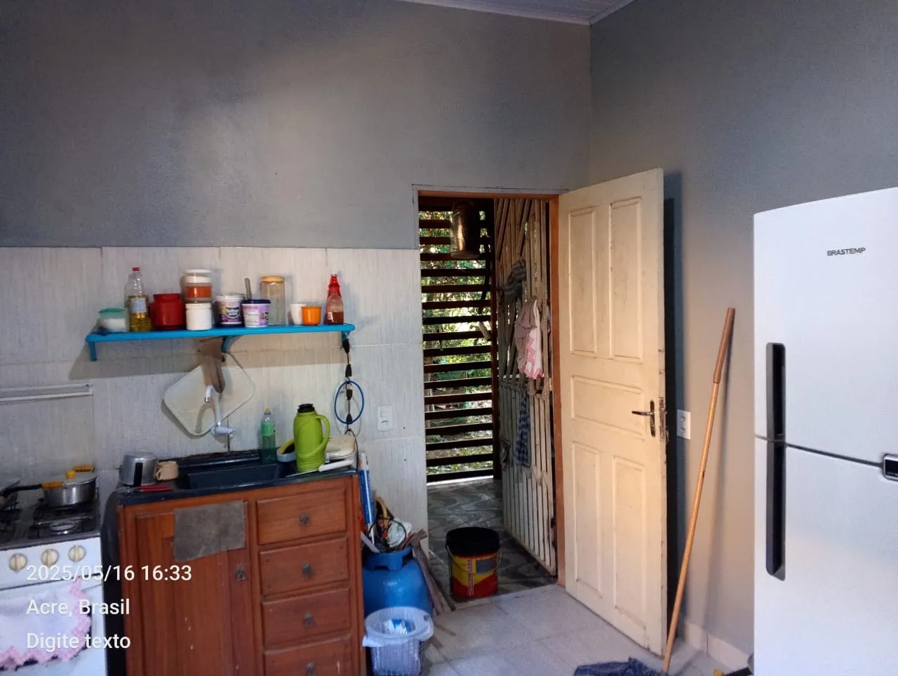 Vende-se esta casa