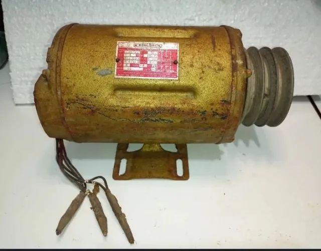 motor kohlbach de indução trifásico 1cv 1720 RPM