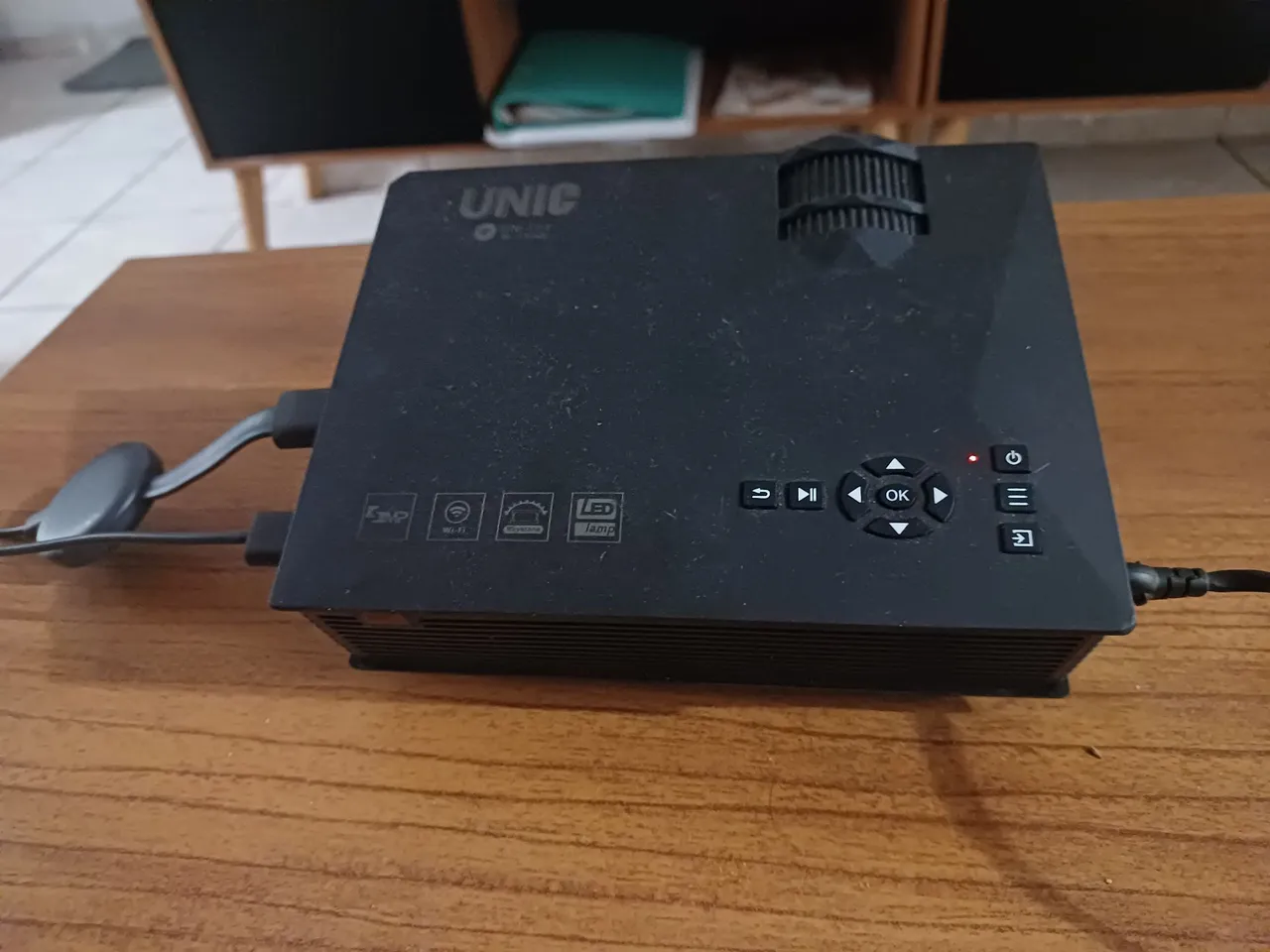 Projetor UNIC