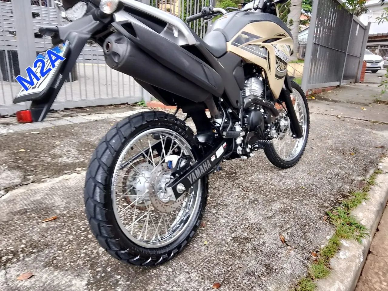 Xtz 250 Lander 2022 - Foto 8