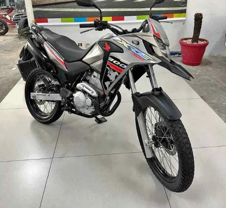 Honda Xre 300 2019