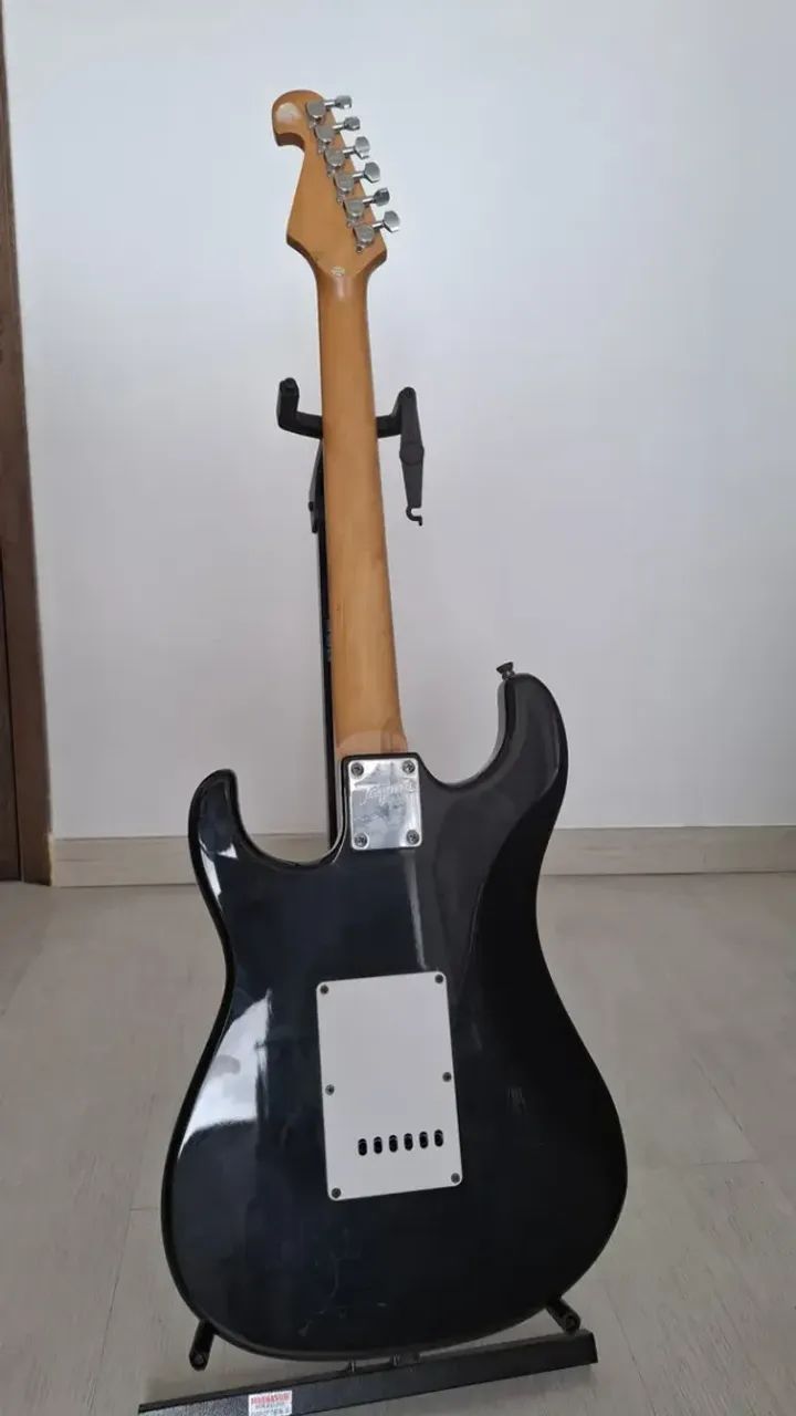 Guitarra Tagima Chilli Beans T635 - Stratocaster - Foto 5