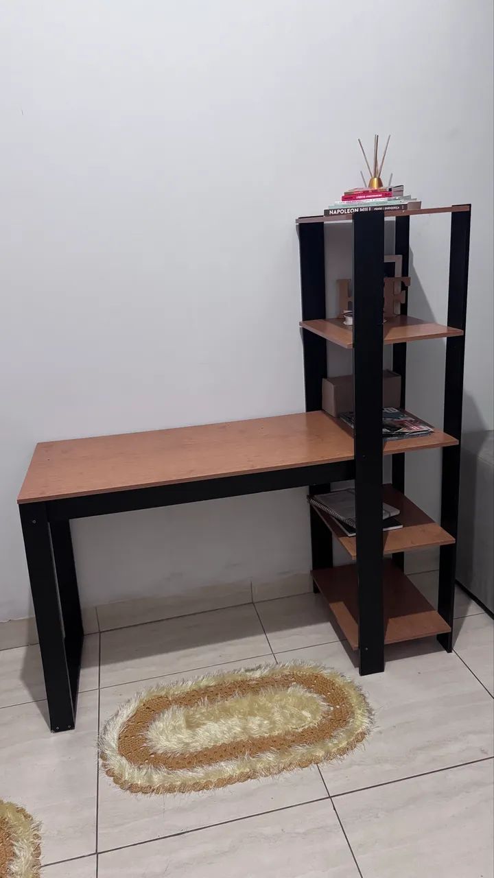 Selling a desk