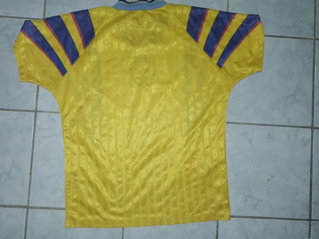 Camiseta de Futebol Suécia Adidas - Foto 2